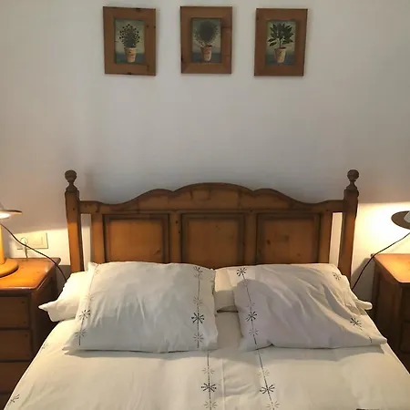 Holiday home Casa San Rafael, Magnifico Con Gran Jardin