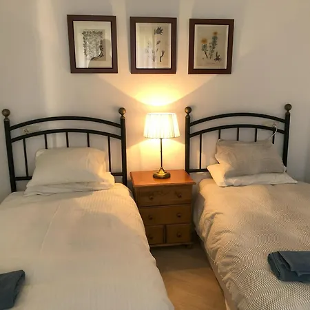 Casa San Rafael, Magnifico Con Gran Jardin * Navajas