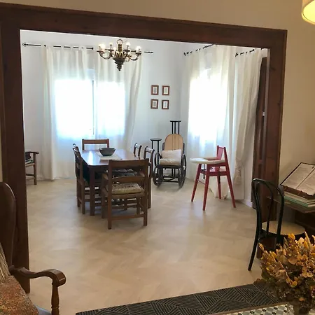 Casa San Rafael, Magnifico Con Gran Jardin *